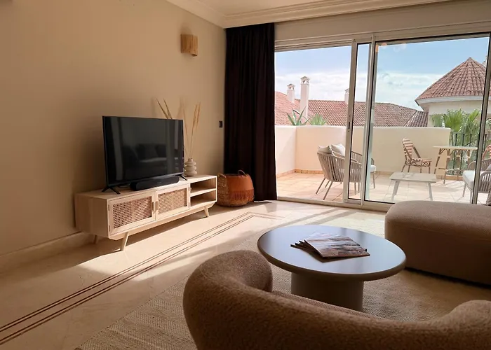 La Arcada Aloha Hill Club Апартаменти Марбелья