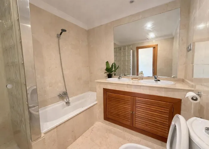 La Arcada Aloha Hill Club Апартаменти Марбелья